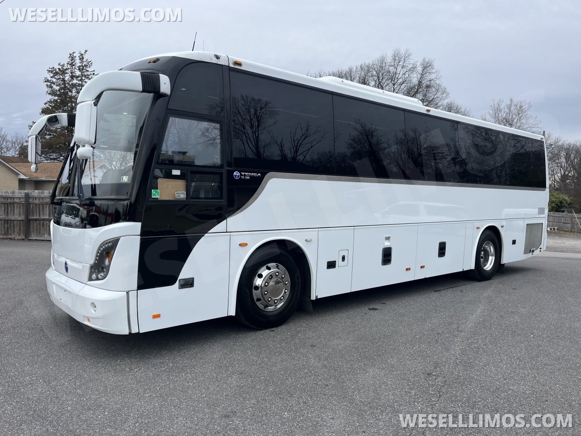 Motorcoach for Sale in Pasadena, MD - Main Photo