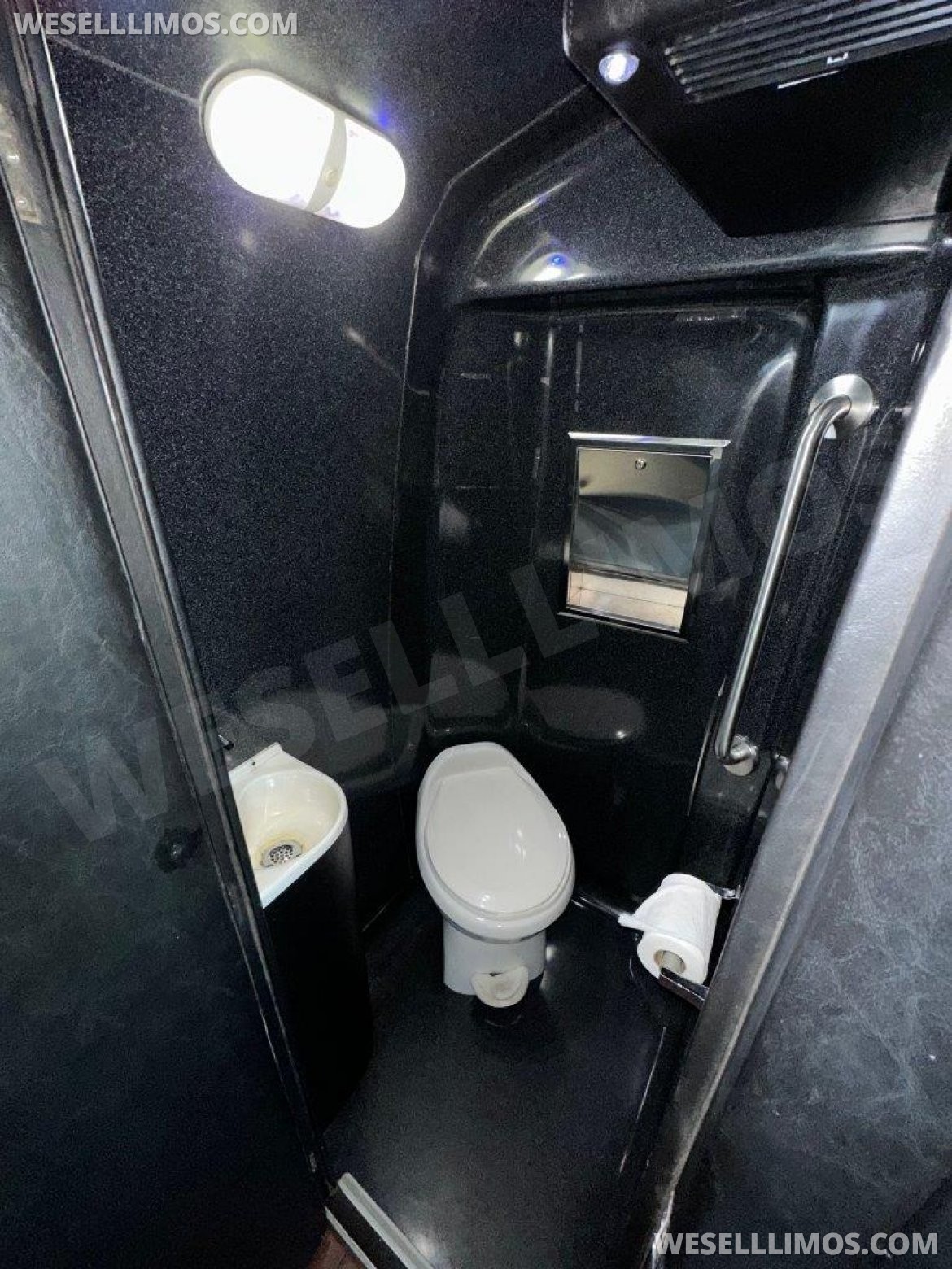Limo Bus for Sale in CARSON, CA - Photo 16