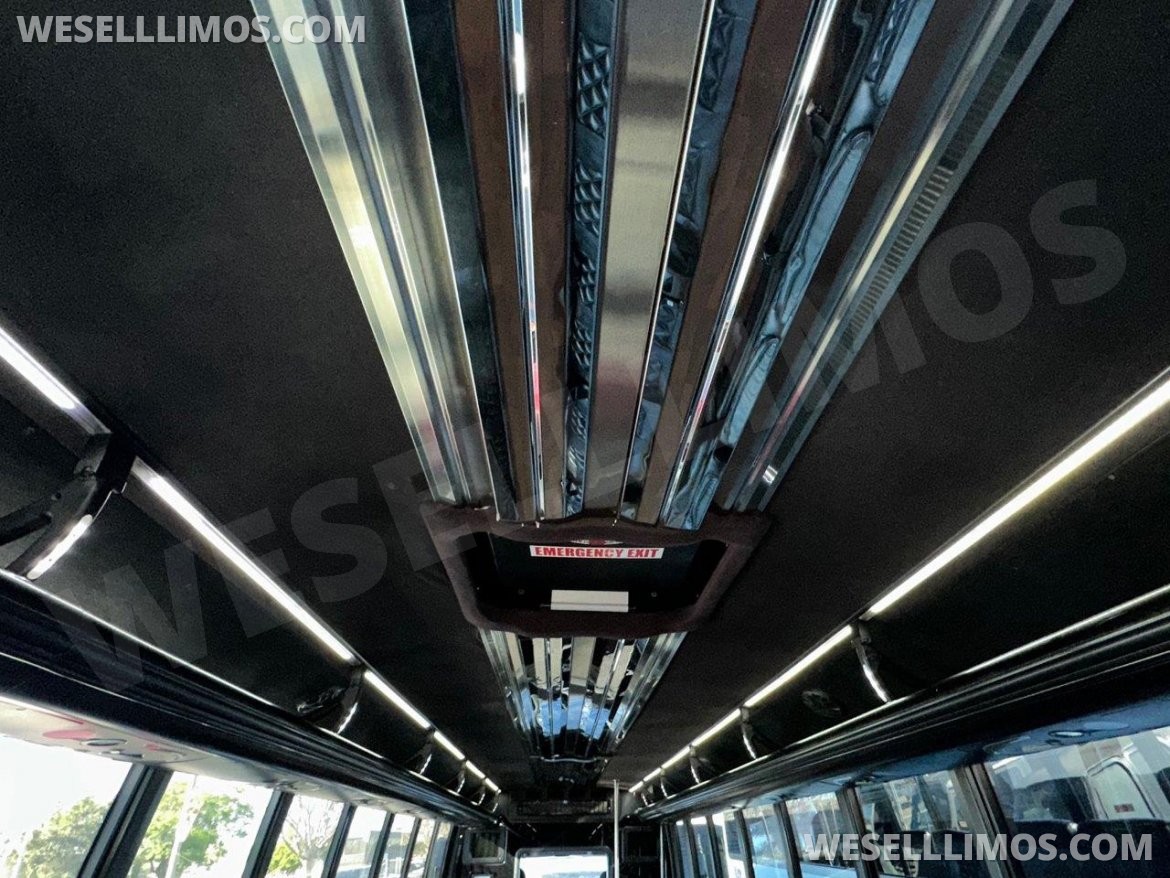 Limo Bus for Sale in CARSON, CA - Photo 19