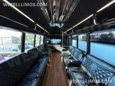 2014 Grech Motors Freightliner M2 GM40 Limousine Bus - Limo Bus for Sale in CARSON, CA - Photo 21