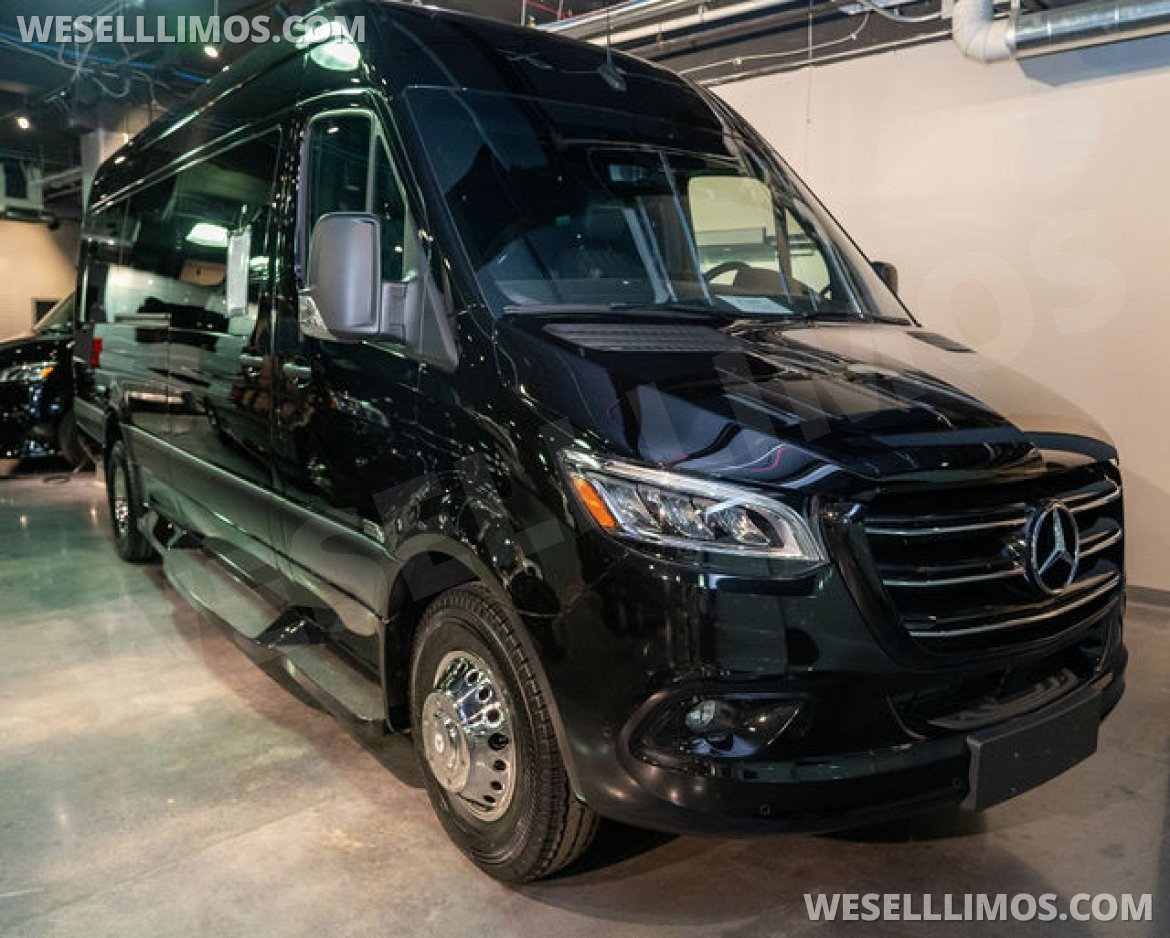 Sprinter for Sale in Fort Lauderdale, FL - Main Photo