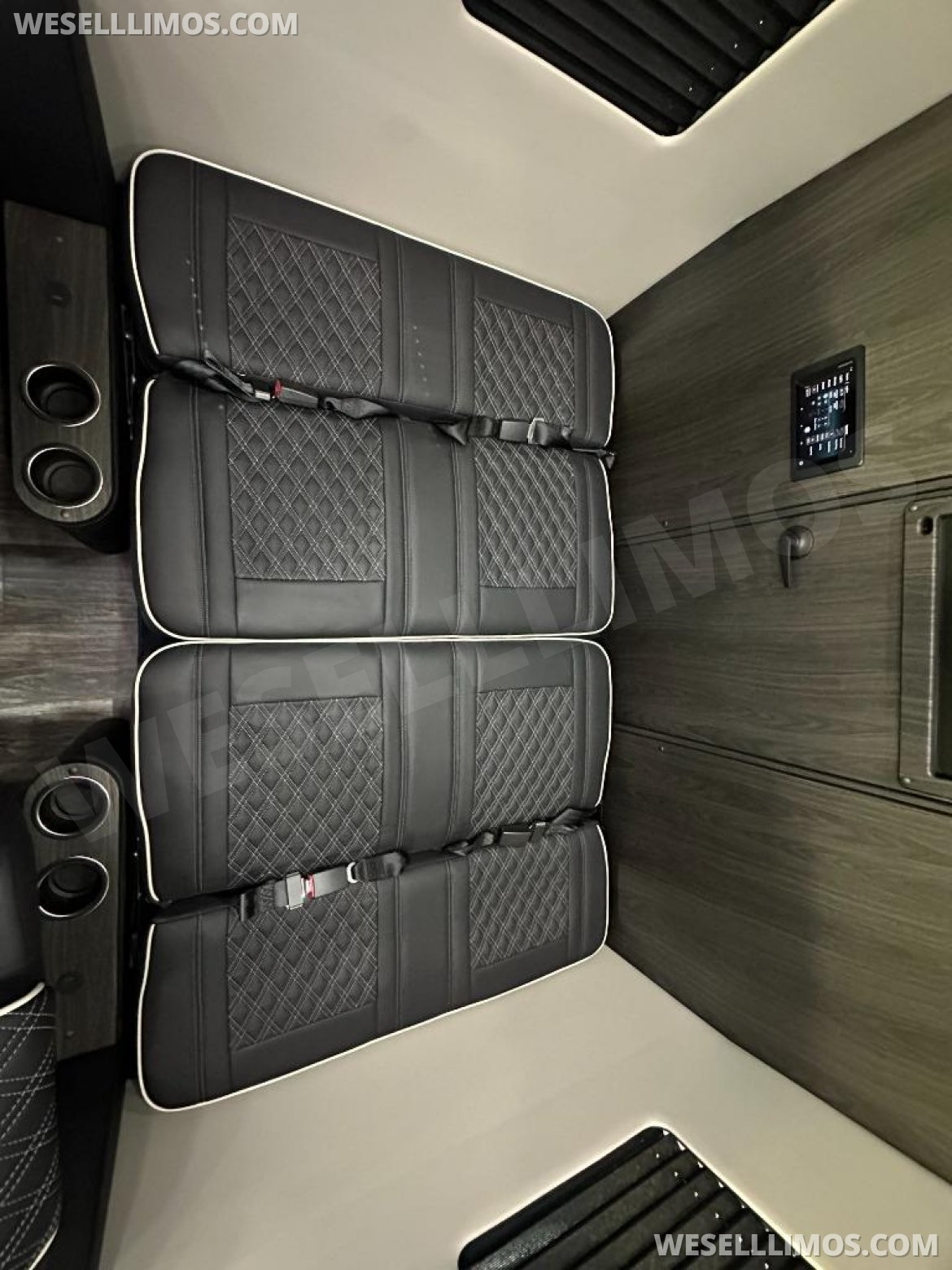 Motorcoach for Sale in Baton Rouge, LA - Photo 9
