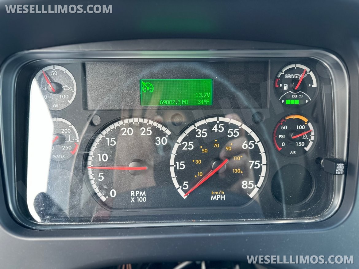 Executive Shuttle for Sale in addison, IL - Photo 6