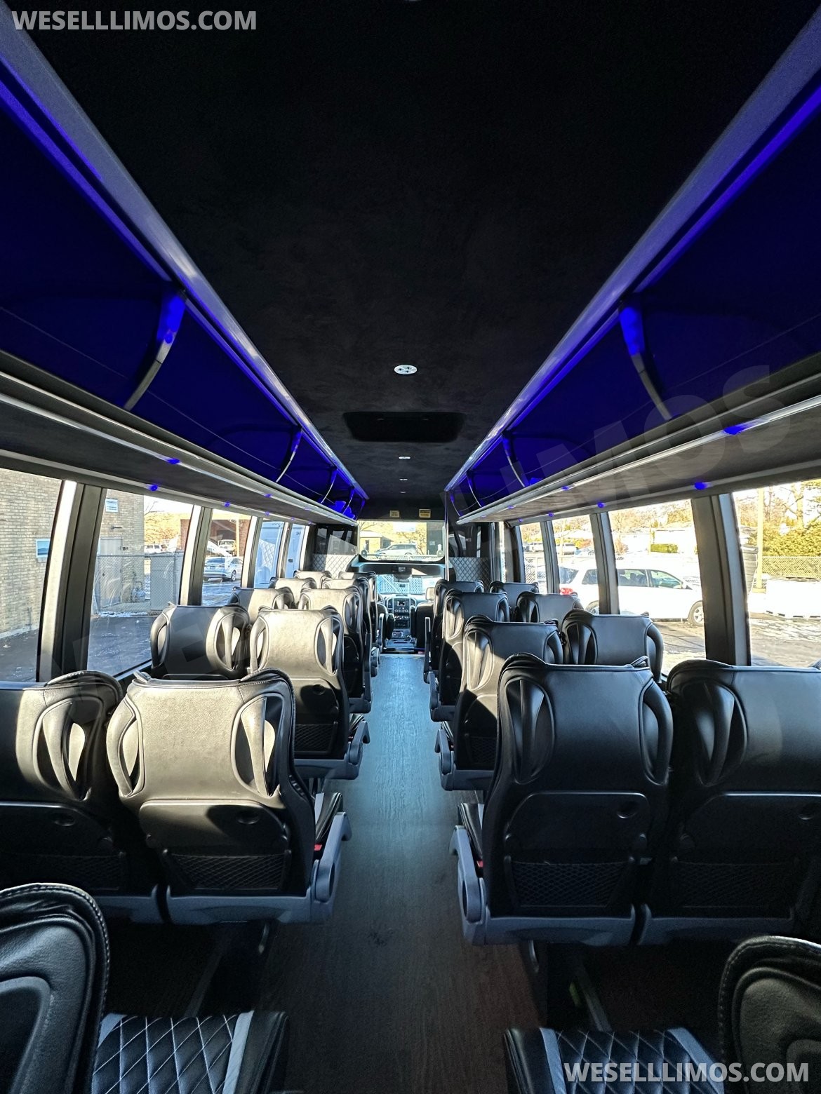 Executive Shuttle for Sale in Addison, IL - Photo 5