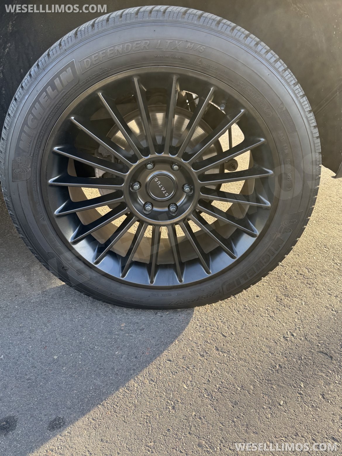 SUV Stretch for Sale in Phoenix, AZ - Photo 17