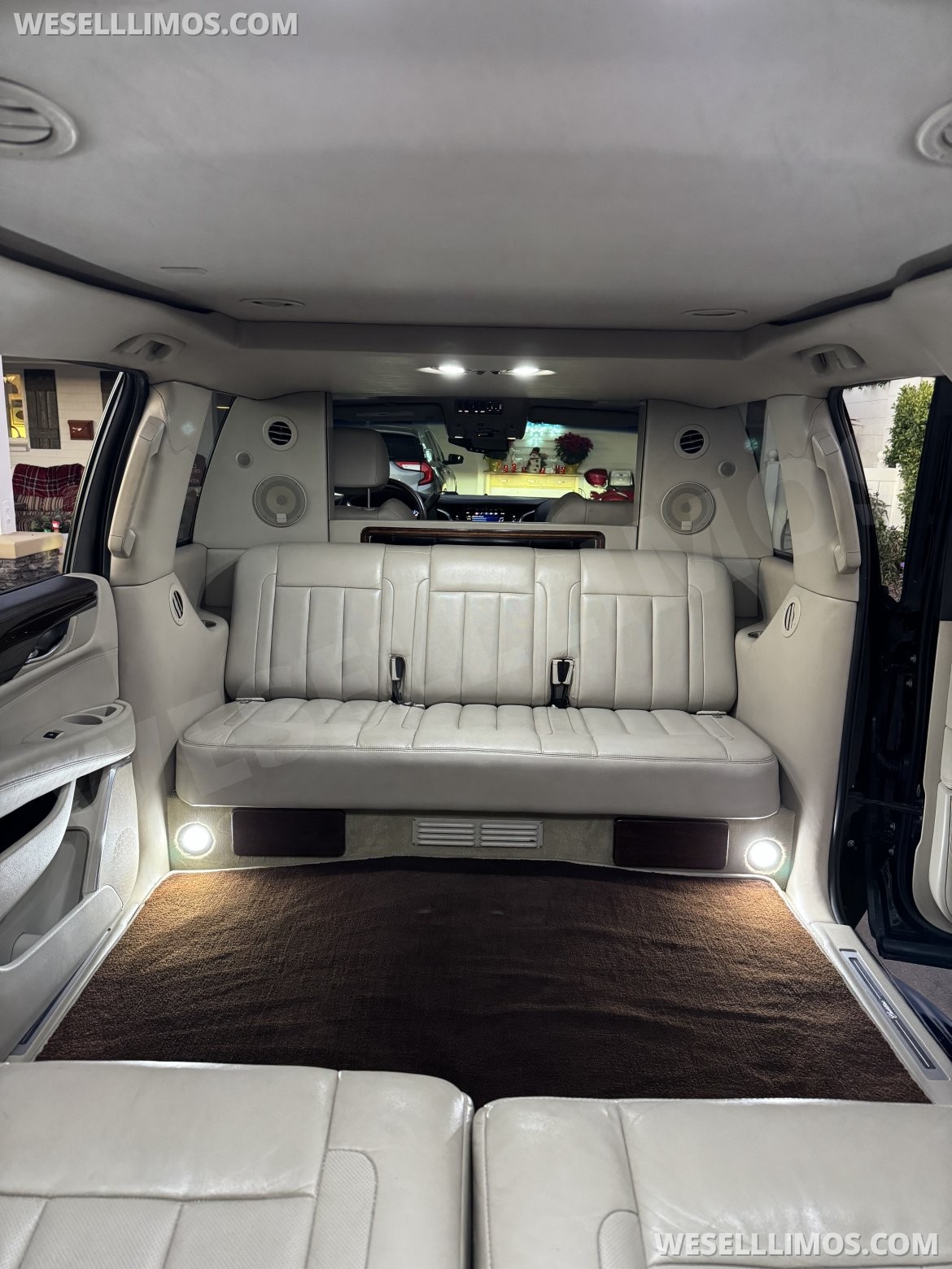 SUV Stretch for Sale in Phoenix, AZ - Photo 12