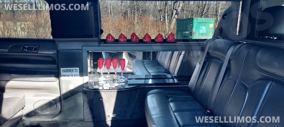 Limousine for Sale in Waterbury, CT - Photo 4
