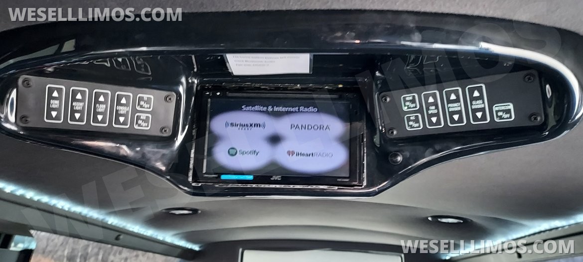 Limousine for Sale in Waterbury, CT - Photo 13