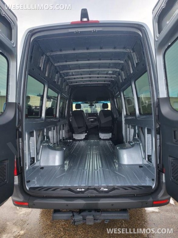 2025 Mercedes-Benz Sprinter Sprinter for Sale in Baldwin, NY - Photo 3