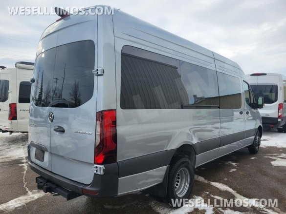 2025 Mercedes-Benz Sprinter Sprinter for Sale in Baldwin, NY - Photo 2