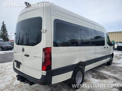 2025 Mercedes-Benz Sprinter Sprinter - Sprinter for Sale in Baldwin, NY - Photo 3