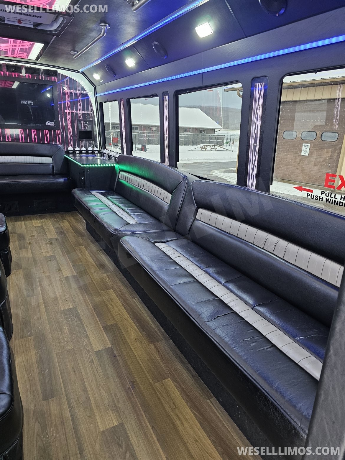 Limo Bus for Sale in Hornell, NY - Photo 3