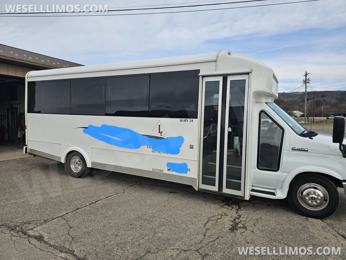 Limo Bus for Sale in Hornell, NY - Main Photo