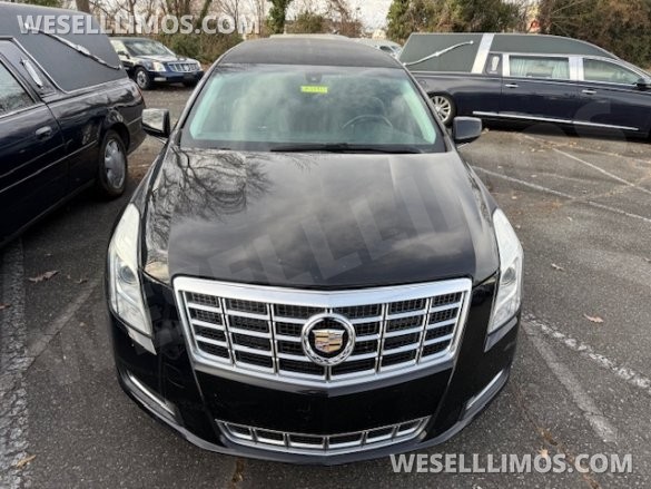 2013 Cadillac XTS 6 Door Limousine Limousine for Sale in St Marys, GA - Photo 3