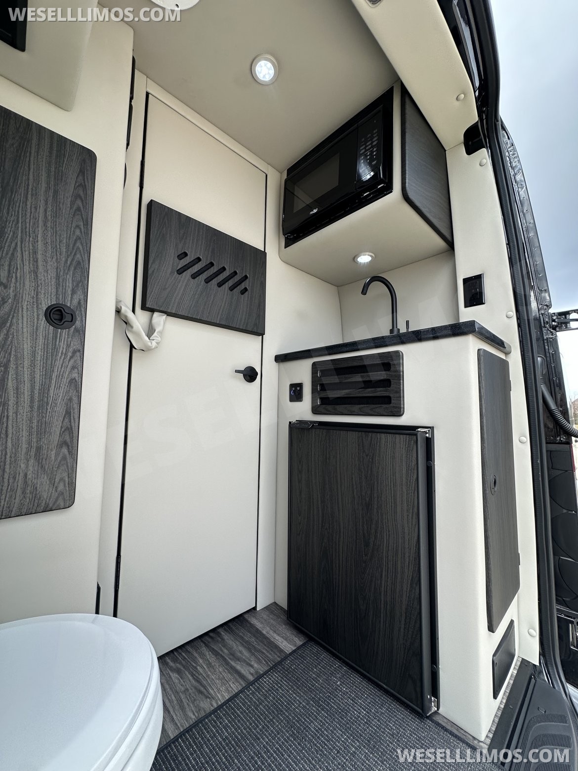 Sprinter for Sale in Baton Rouge, LA - Photo 20