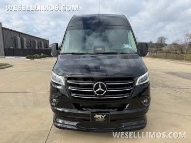 2026 OGV Luxury Coach V-Cruise 10OB Full Wall Partition Sprinter - Sprinter for Sale in Baton Rouge, LA - Photo 29