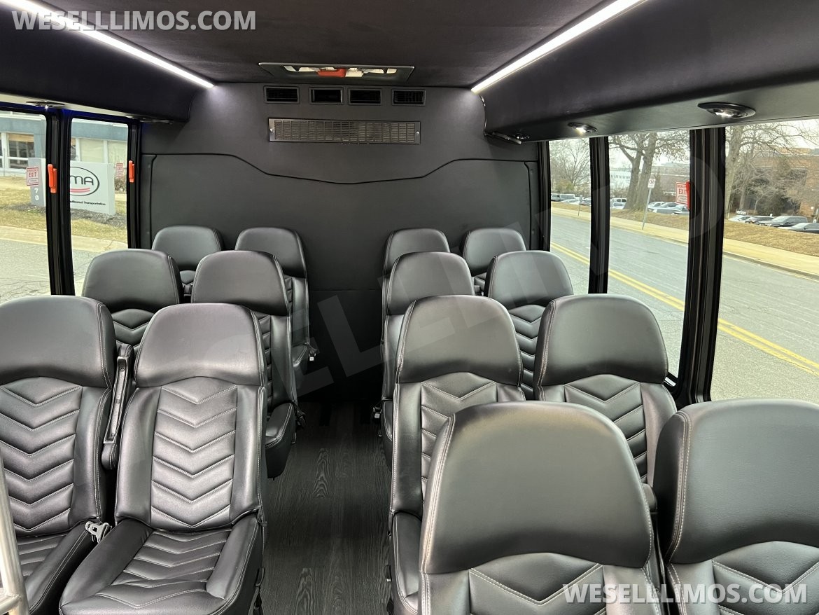 Shuttle Bus for Sale in Rockville, MD - Photo 6