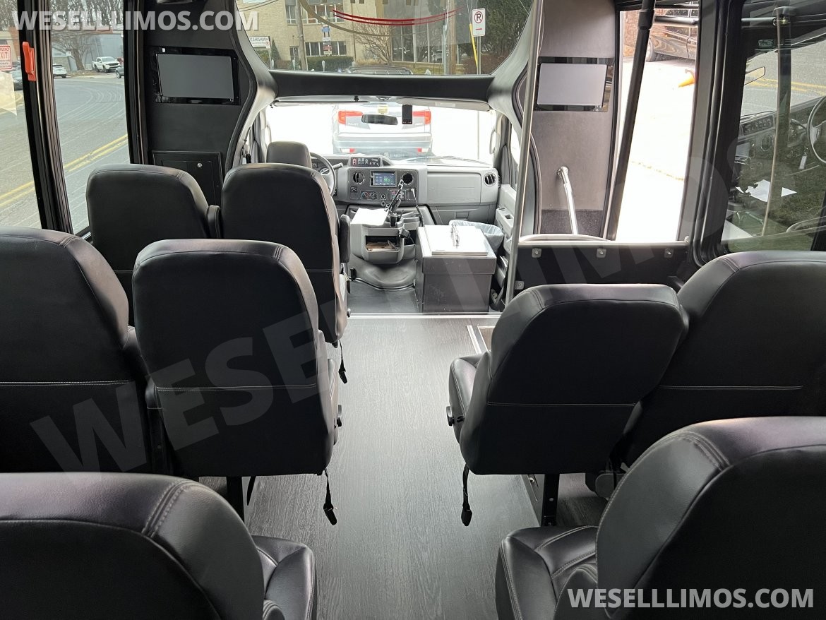 Shuttle Bus for Sale in Rockville, MD - Photo 8