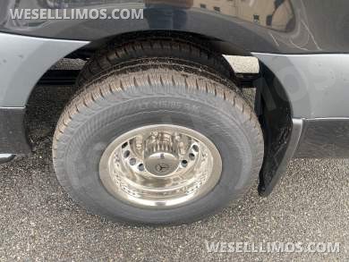 2025 Westwind Mercedes-Benz Sprinter Sprinter - Sprinter for Sale in Baldwin, NY - Photo 26