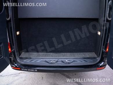 2021 Mercedes-Benz Sprinter 3500 dually Sprinter Limousine - Sprinter for Sale in Studio City, CA - Photo 8