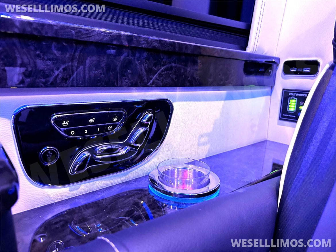 Sprinter for Sale in Elkhart, IN - Photo 11