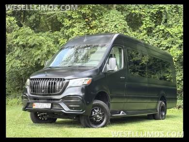 2023 AWD Matte Black Maybach Trim Leather Heat/Cool/Massage Seats Limo Auto Elite MB Sprinter - Sprinter for Sale in Elkhart, IN - Photo 39