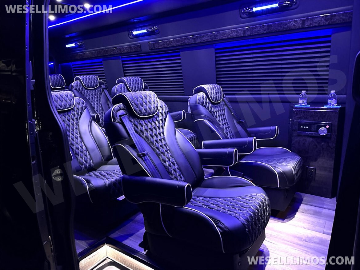 Sprinter for Sale in Elkhart, IN - Photo 2