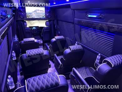 2023 AWD Dreamliner 12 Passenger Auto Elite Mercedes-Benz Sprinter - Sprinter for Sale in Elkhart, IN - Photo 19