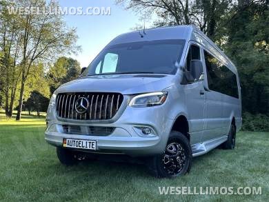 2023 AWD Dreamliner 12 Passenger Auto Elite Mercedes-Benz Sprinter - Sprinter for Sale in Elkhart, IN - Photo 35