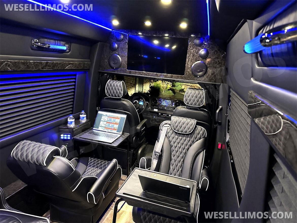 Sprinter for Sale in Elkhart, IN - Photo 7
