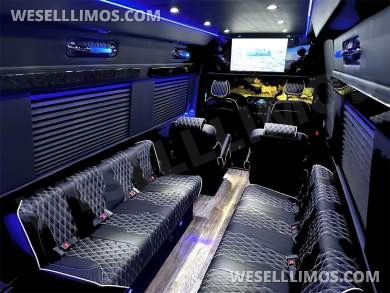 2024 Maybach Trim Elite Pullman 15 Passenger Auto Elite Mercedes-Benz Sprinter - Sprinter for Sale in Elkhart, IN - Photo 32