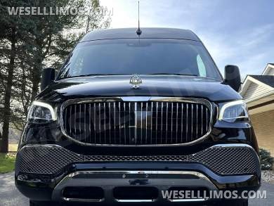2024 Maybach Trim Elite Pullman 15 Passenger Auto Elite Mercedes-Benz Sprinter - Sprinter for Sale in Elkhart, IN - Photo 47
