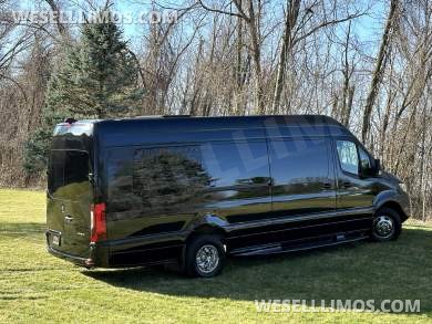 2024 Maybach Trim Elite Pullman 15 Passenger Auto Elite Mercedes-Benz Sprinter - Sprinter for Sale in Elkhart, IN - Photo 50