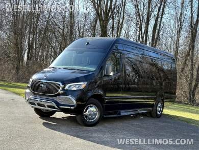2024 Maybach Trim Elite Pullman 15 Passenger Auto Elite Mercedes-Benz Sprinter - Sprinter for Sale in Elkhart, IN - Photo 54