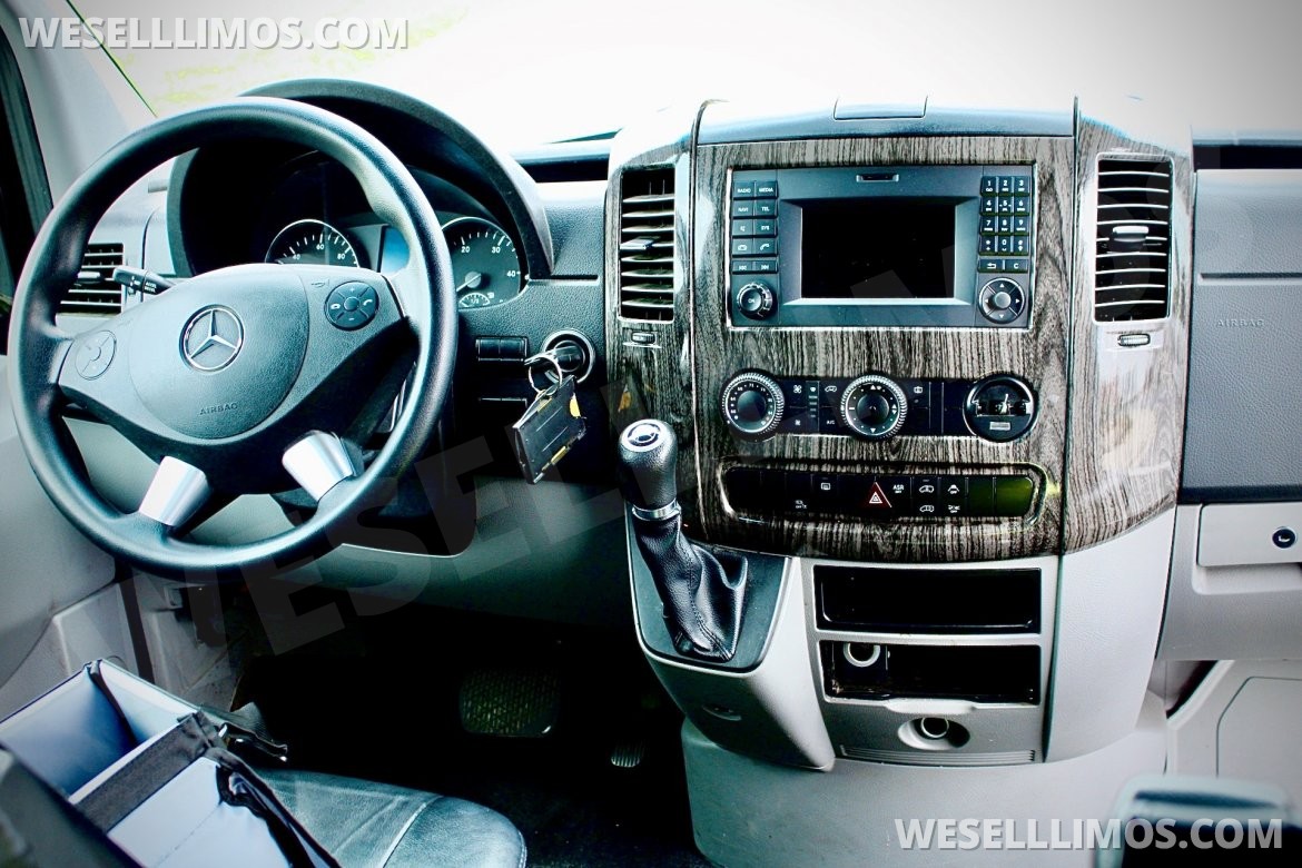 Limousine for Sale in Sonoma, CA - Photo 6