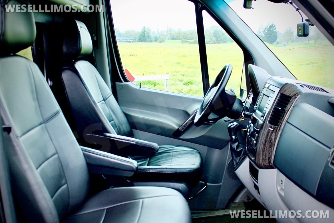 Limousine for Sale in Sonoma, CA - Photo 7