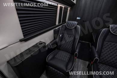 2025 OGV OGV Luxury Coach V-Cruise 100BA Sprinter - Sprinter for Sale in Addison, TX - Photo 23