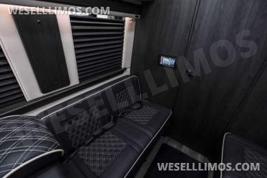 2025 OGV OGV Luxury Coach V-Cruise 100BA Sprinter - Sprinter for Sale in Addison, TX - Photo 25