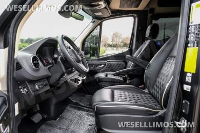 2025 OGV OGV Luxury Coach V-Cruise 100BA Sprinter - Sprinter for Sale in Addison, TX - Photo 15