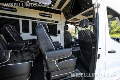 2026 Ultimate Toys Mercedes-Benz Ultimate Toys Freedom144 9 Passenger Sprinter - Sprinter for Sale in Dallas, TX - Photo 18