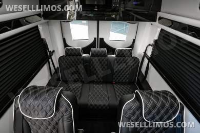 2026 Ultimate Toys Mercedes-Benz Ultimate Toys Freedom144 9 Passenger Sprinter - Sprinter for Sale in Dallas, TX - Photo 20