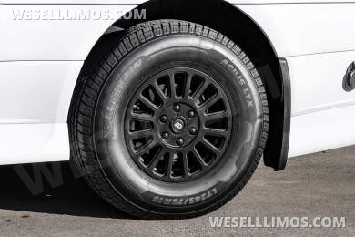 2026 Ultimate Toys Mercedes-Benz Ultimate Toys Freedom144 9 Passenger Sprinter - Sprinter for Sale in Dallas, TX - Photo 9