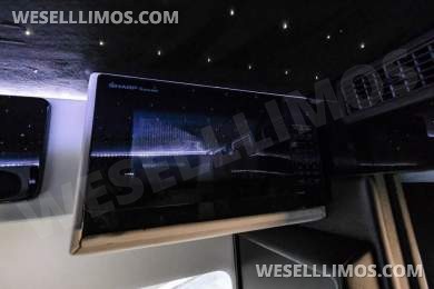 2020 LCW Mercedes-Benz LCW Super Family Traveler 12 Passenger Sprinter Sprinter - Sprinter for Sale in Dallas, TX - Photo 17
