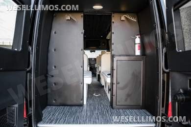 2020 LCW Mercedes-Benz LCW Super Family Traveler 12 Passenger Sprinter Sprinter - Sprinter for Sale in Dallas, TX - Photo 31