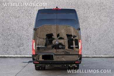 2020 LCW Mercedes-Benz LCW Super Family Traveler 12 Passenger Sprinter Sprinter - Sprinter for Sale in Dallas, TX - Photo 7