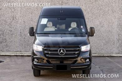 2020 LCW Mercedes-Benz LCW Super Family Traveler 12 Passenger Sprinter Sprinter - Sprinter for Sale in Dallas, TX - Photo 3