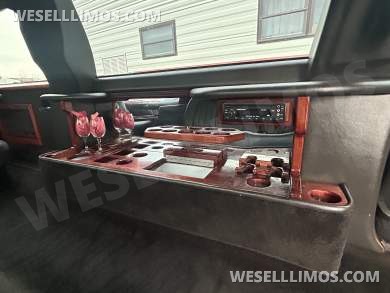2007 Da Bryan Coach Lincoln Towncar  Limousine - Limousine for Sale in St Charles, IL - Photo 11