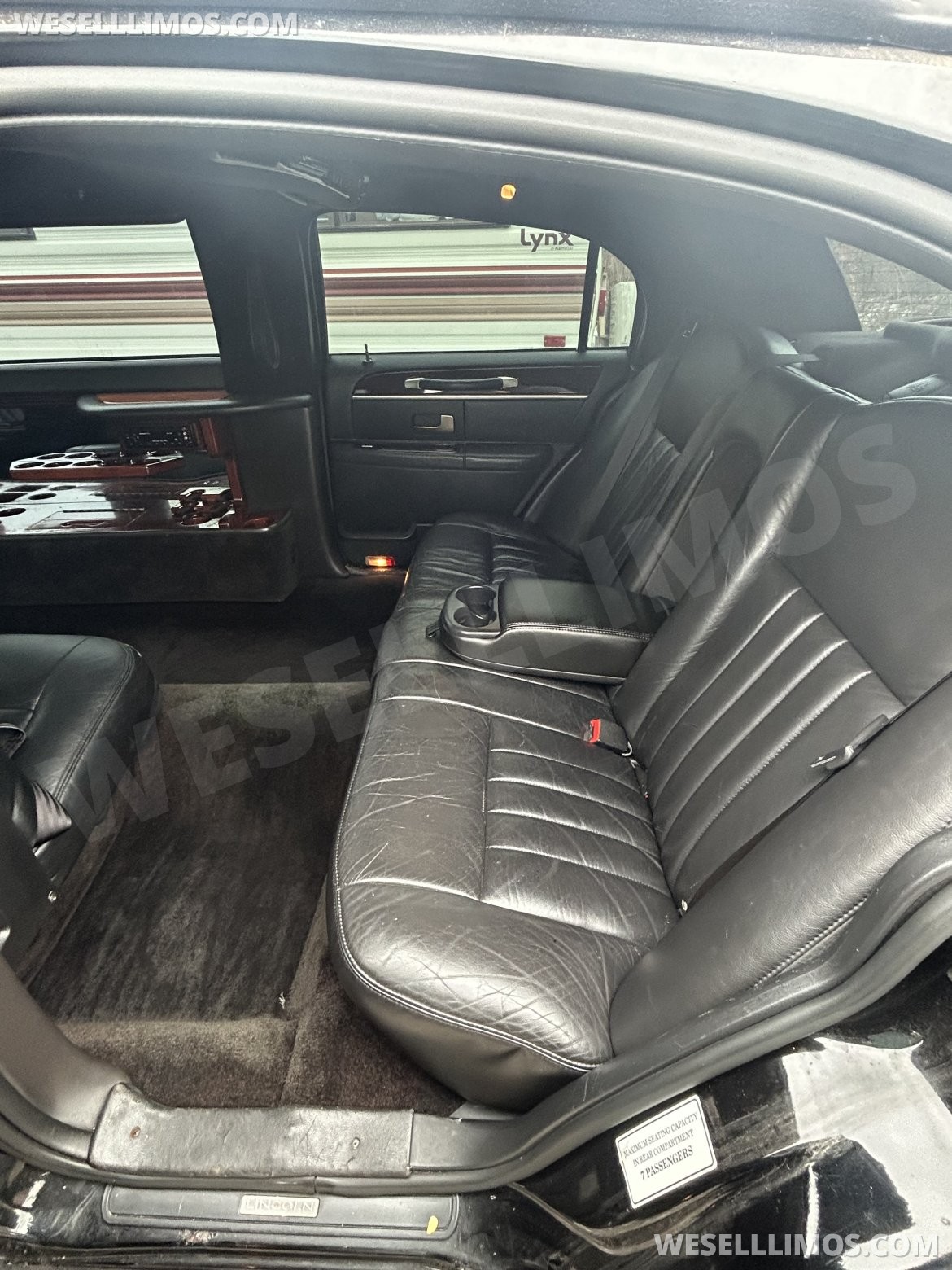 Limousine for Sale in St Charles, IL - Photo 13