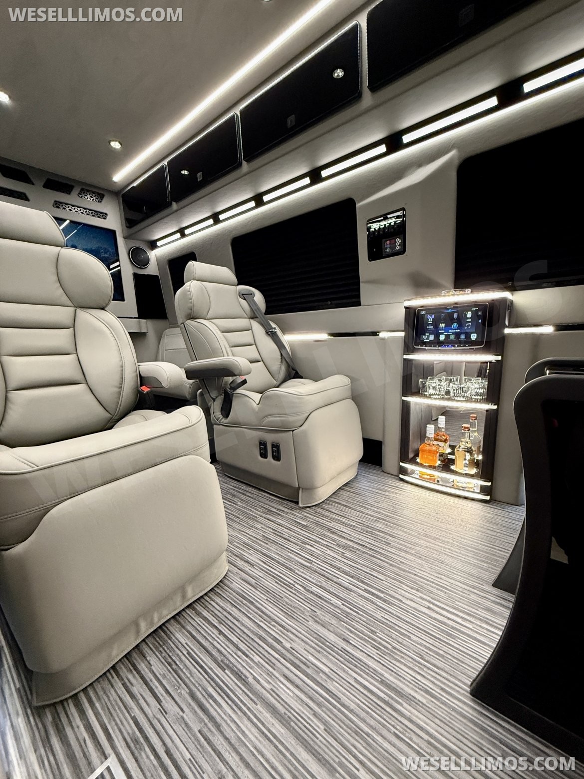 Sprinter for Sale in Springfield, MO - Photo 4
