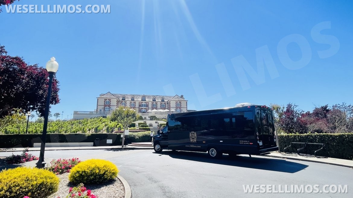 Executive Shuttle for Sale in Hayward, CA - Photo 5